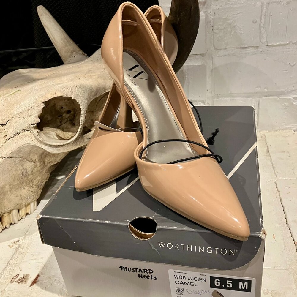 New In Box - $40 Worthington Lucien Heels (6.5M, Camel) - Retirement Sale!
